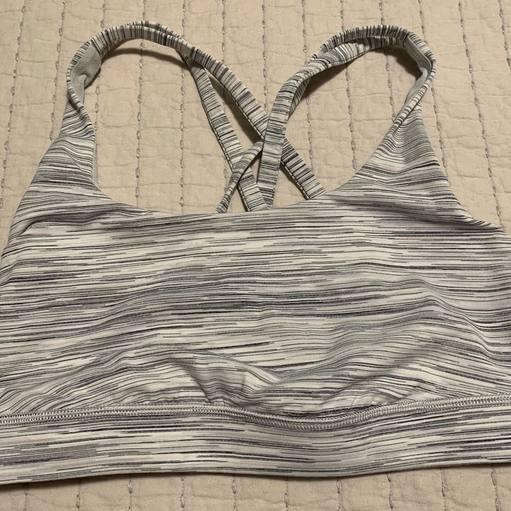 Lululemon Energy Sports Bra